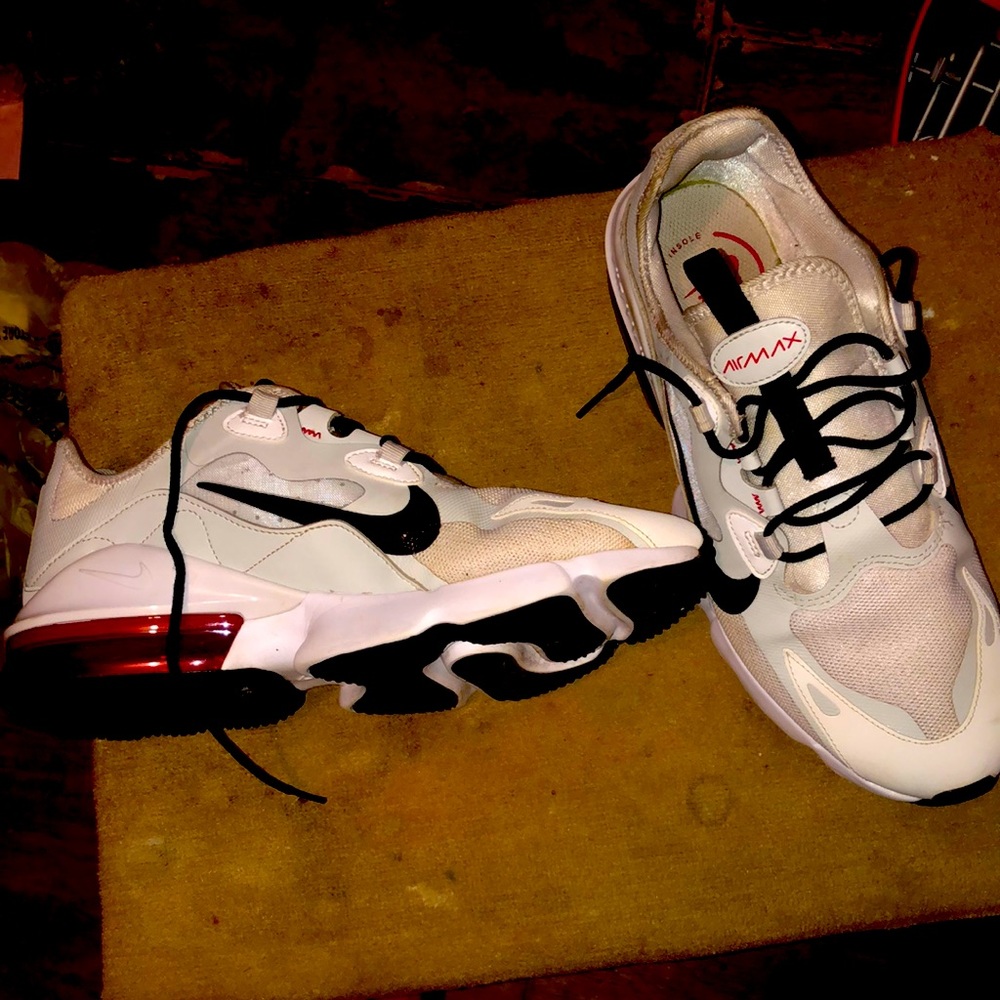 Nike Air Max Infinity 2 Men's Running Shoes Sz 9.5